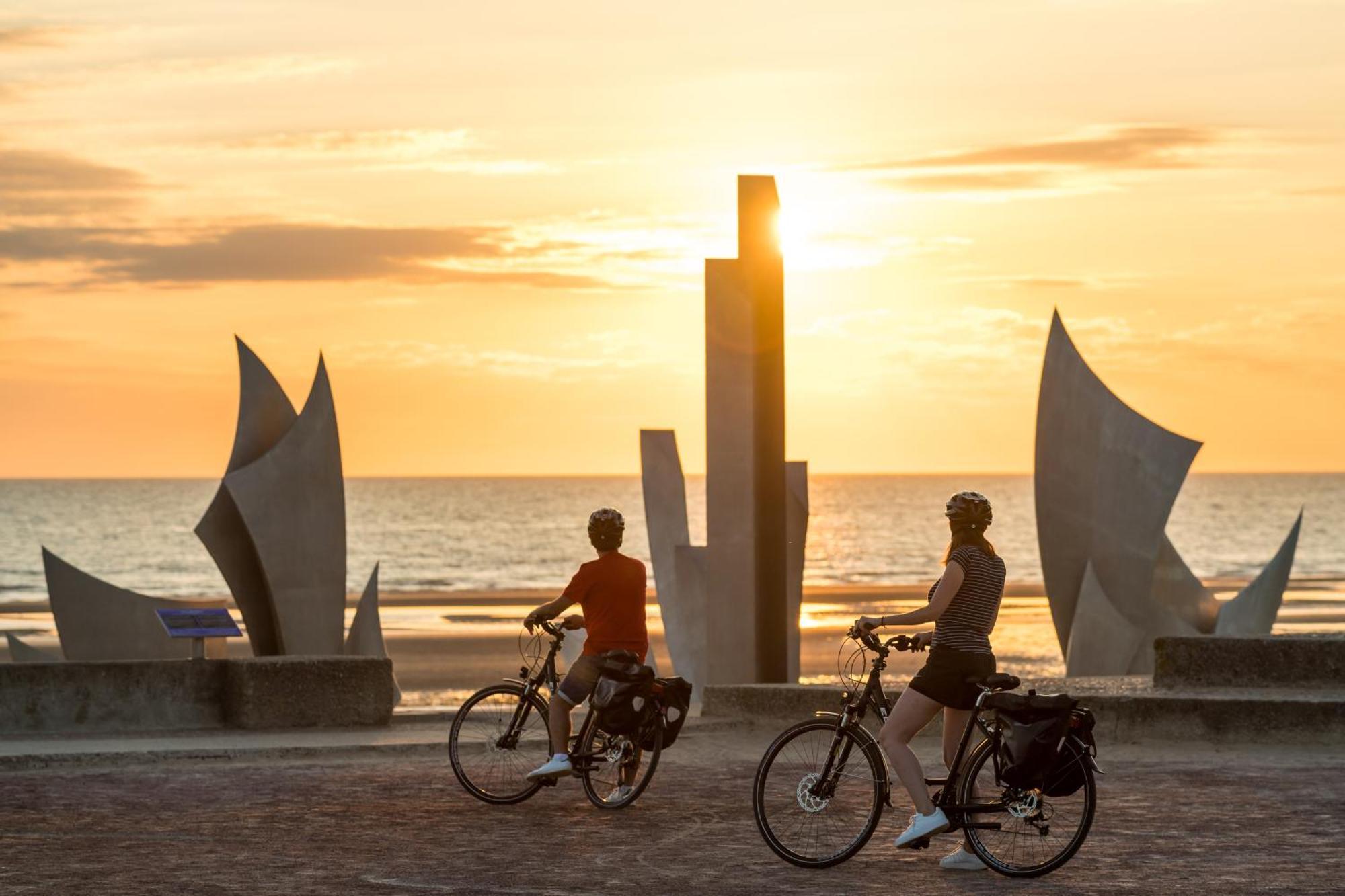 La Fromagerie Maison Lumineuse Et Spacieuse Beau Sejour 5 Ch 2 Wc 1 Sdb Grand Jardin Clos 5Mn A Pied Commerces 10 Mn Plage Omaha Beach Proche Plages Du Debarquement Trevieres Екстер'єр фото