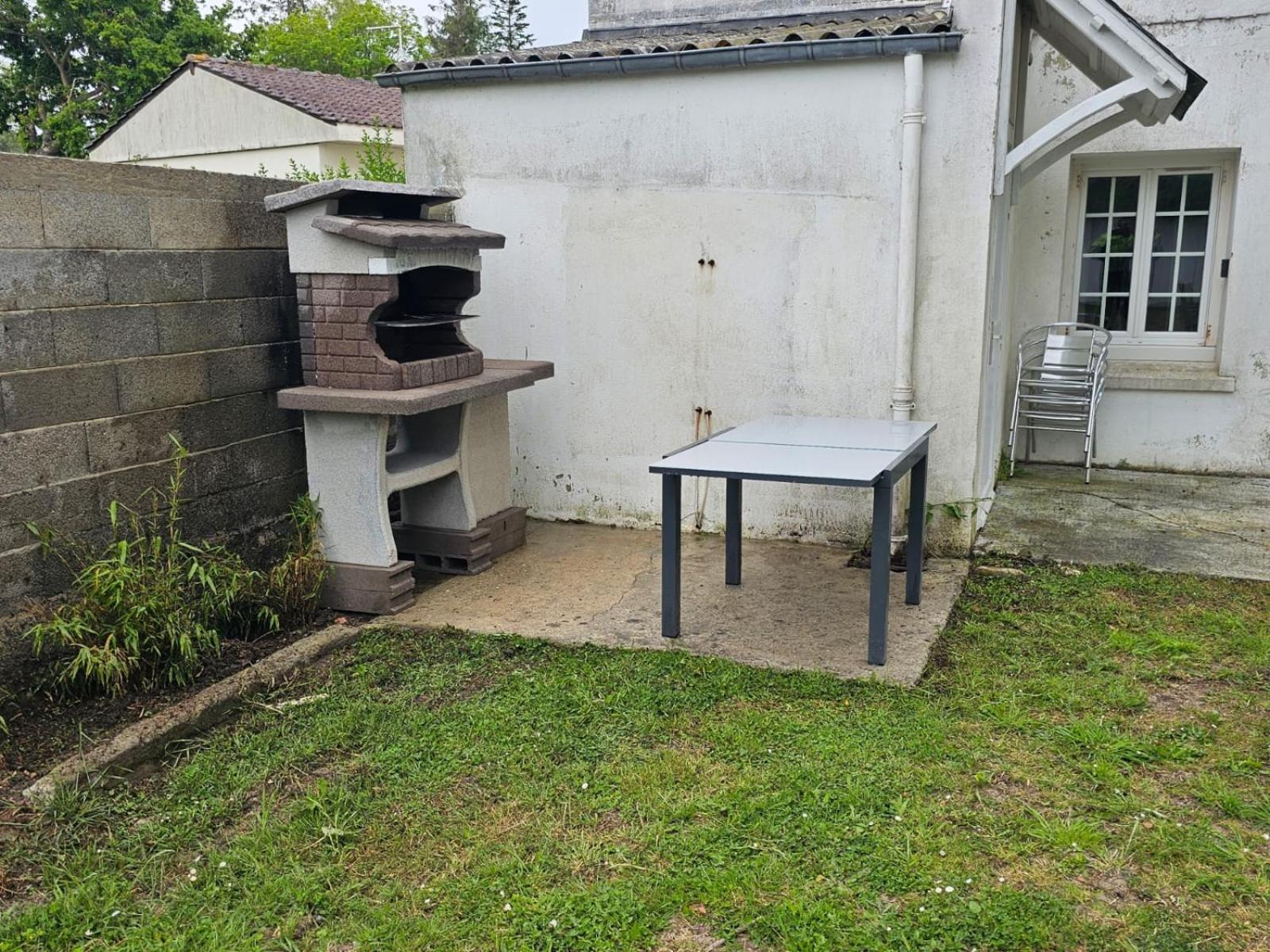 La Fromagerie Maison Lumineuse Et Spacieuse Beau Sejour 5 Ch 2 Wc 1 Sdb Grand Jardin Clos 5Mn A Pied Commerces 10 Mn Plage Omaha Beach Proche Plages Du Debarquement Trevieres Екстер'єр фото