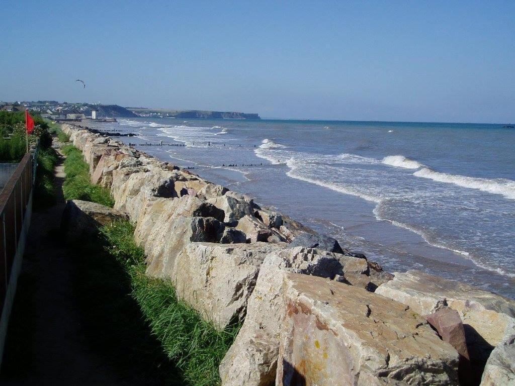 La Fromagerie Maison Lumineuse Et Spacieuse Beau Sejour 5 Ch 2 Wc 1 Sdb Grand Jardin Clos 5Mn A Pied Commerces 10 Mn Plage Omaha Beach Proche Plages Du Debarquement Trevieres Екстер'єр фото